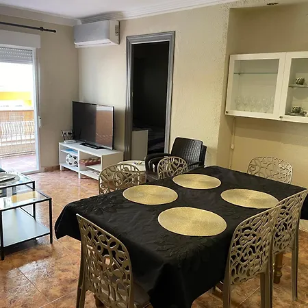 Nuevo Elegante Apartment Gandia